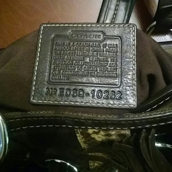 Authentic Coach Python Purse - Picture 4 of 6